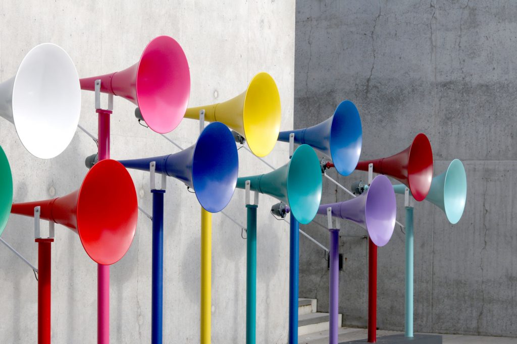 Yuri Suzuki, <em>The Welcome Chorus</em>. Photo by Kate Radiomargate, courtesy of the Color Factory.