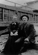 Thea and Andrew Foss. (Photo: Foss Maritime Company)