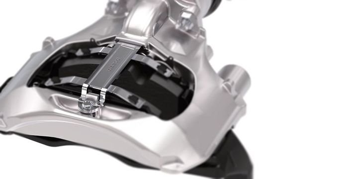 Maxxus L2.0 brakes are some of the lightest truck air disc brakes in the North American market. - Photo: ZF