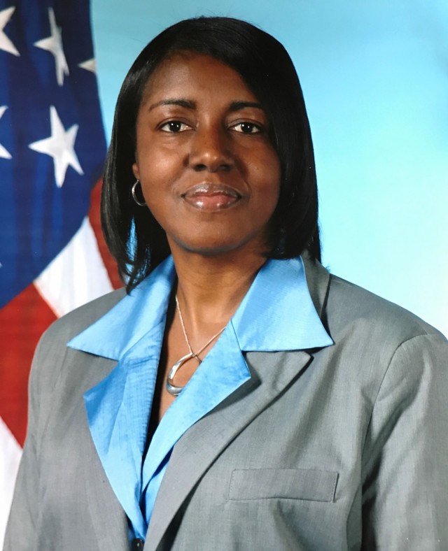 LRC Stuttgart employee with commitments in U.S. says she’ll miss the Stuttgart community, people
