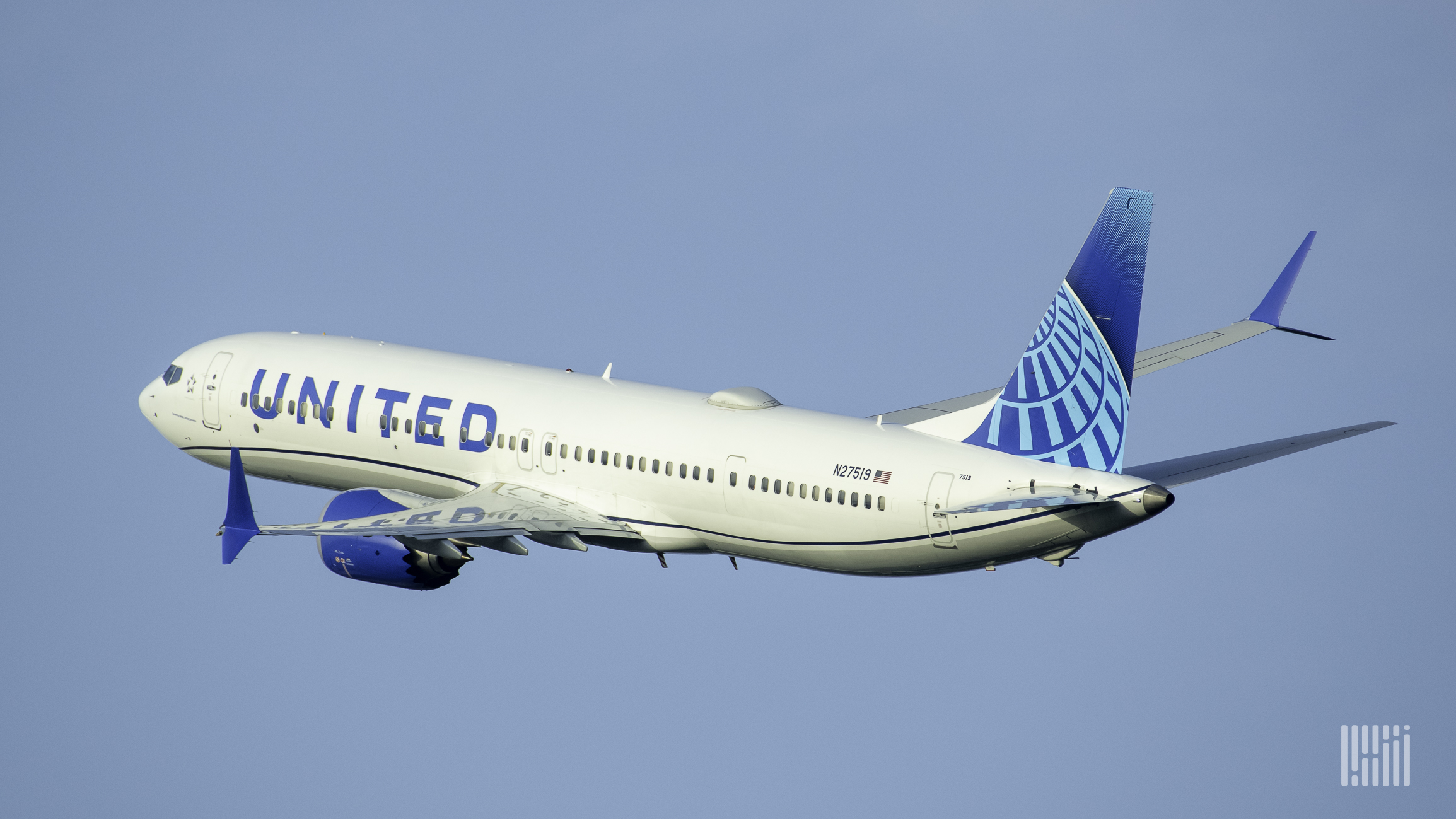 United Airlines reaps cargo benefit from supply chain chaos - Supply ...