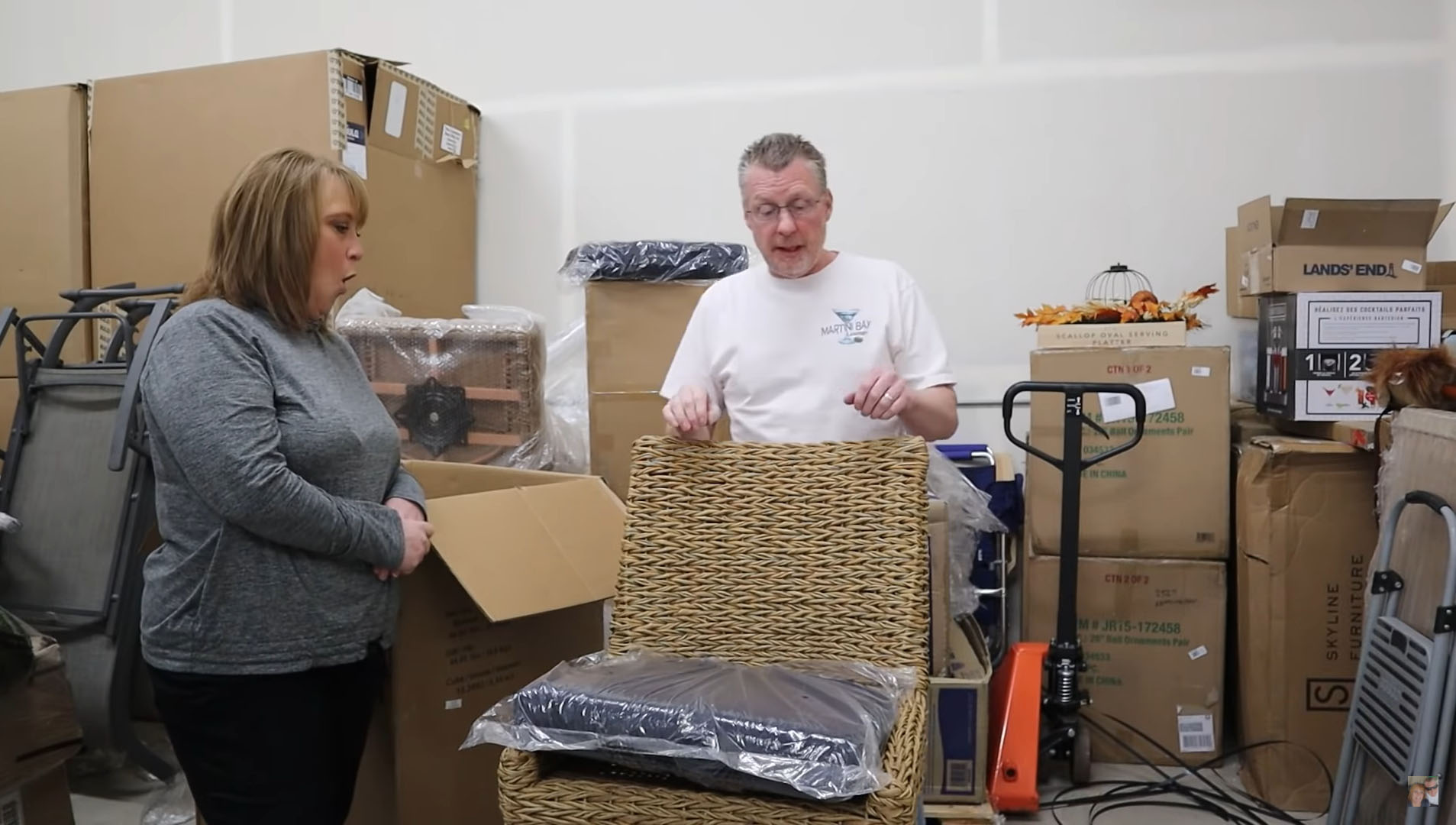 The duo can expect to make about $1,000 per pallet