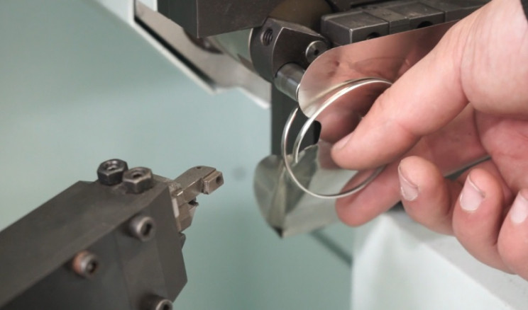 making glasses loops