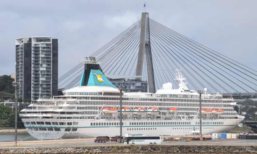 cruise ship at Sydney’s White Bay terminal