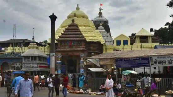 A 72-year-old man from Chhattisgarh who had come to visit the Jagannath temple in Puri passed away moments after he had a darshan in the temple on Sunday morning. (HT PHOTO.) A 72-year-old man from Chhattisgarh who had come to visit the Jagannath temple in Puri passed away moments after he had a darshan in the temple on Sunday morning. (HT PHOTO.)