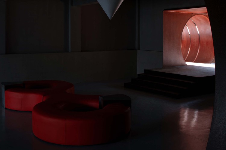 Looking back to the entrance. Image © Zhi Xia