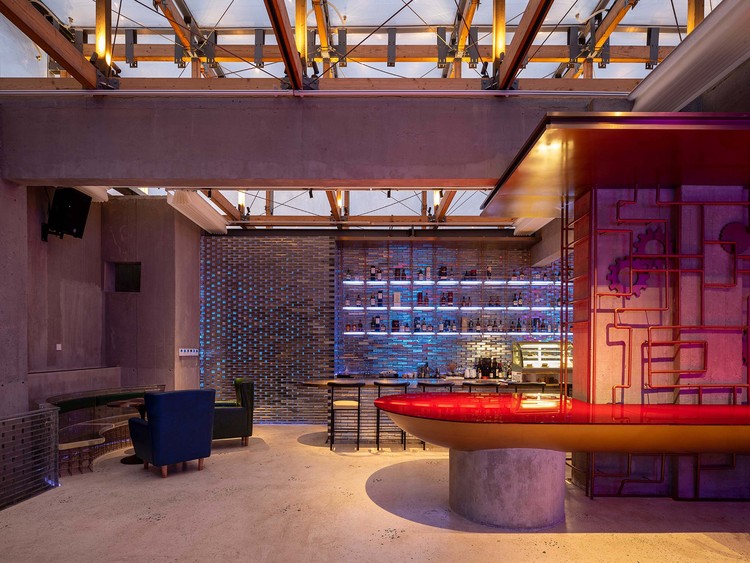 Baiqi café (Extraction) interior. Image © Fangfang Tian