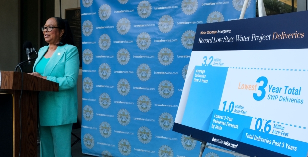 Metropolitian board chairwoman, Gloria D. Gray, speaks about drought issues....