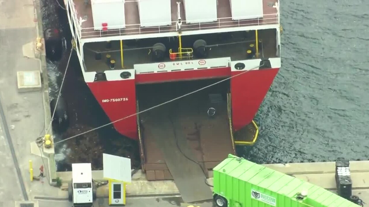 The Monarch Countess shipping vessel docked at the Port of Palm Beach on May 2, 2022 (2).jpg