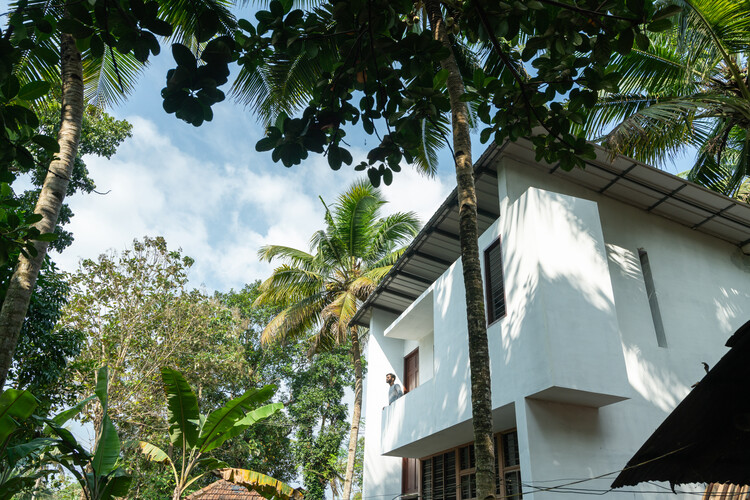 A Home Leftover / Ego Design Studio - Exterior Photography, Windows, Facade