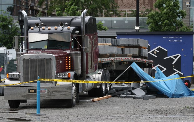 (060922 Boston, MA):Officials on scene of a construction accident in the Seaport District on Thursday,June 9, 2022 in Boston, MA. (Staff Photo By Nancy Lane/MediaNews Group/Boston Herald)