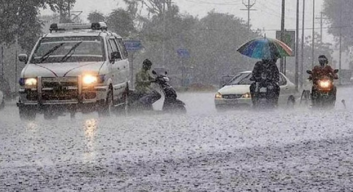IMD warns of heavy to very heavy rainfall in Odisha issues orange alert for several districts - weather forecast