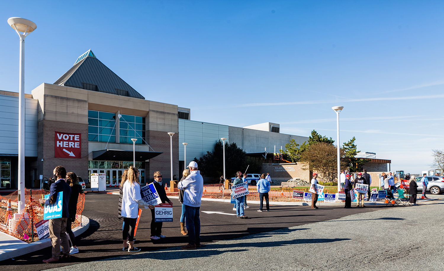 Incumbent, Two Political Newcomers File For OC Council