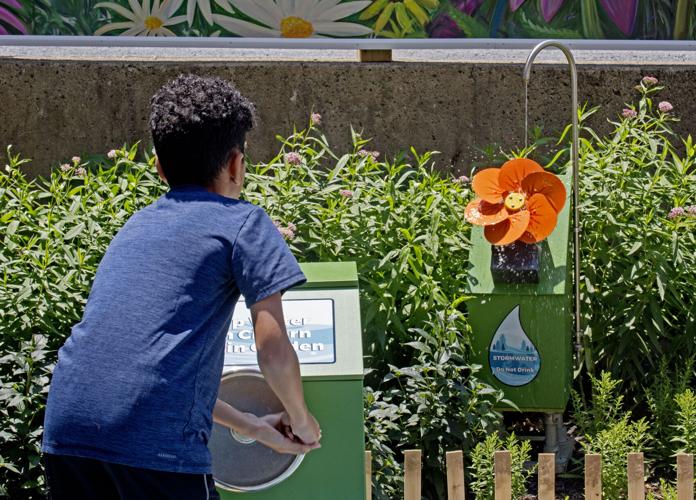 Mueller Family Outdoor Courtyard