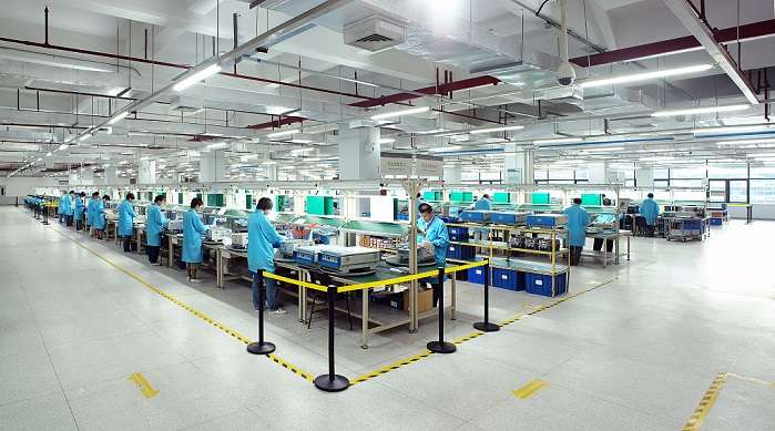 Manufacturers vs. Distributors vs. Wholesalers