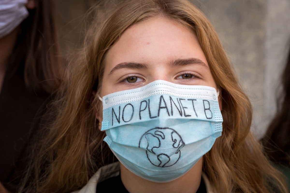 Study: Climate change and COVID-19: Interdisciplinary perspectives from two global crises. Image Credit: Damian Lugowski/Shutterstock Study: Climate change and COVID-19: Interdisciplinary perspectives from two global crises. Image Credit: Damian Lugowski/Shutterstock