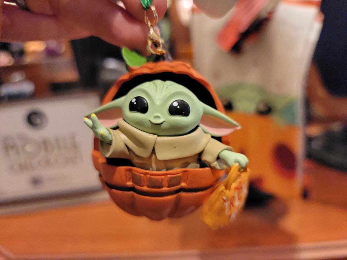 New Star Wars Halloween Merchandise Including Mummy Grogu Plush and Droid Factory Figures at Disneyland Resort 22 star wars halloween merch 154048