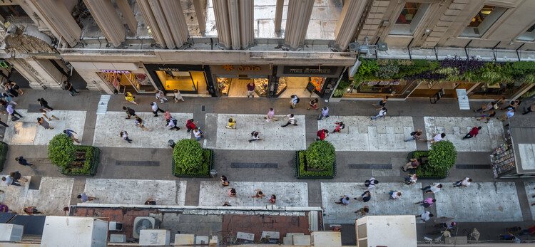 Urbanism with a Gender Perspective: 7 Guidelines for the Design of Public Spaces in Buenos Aires - Image 7 of 15