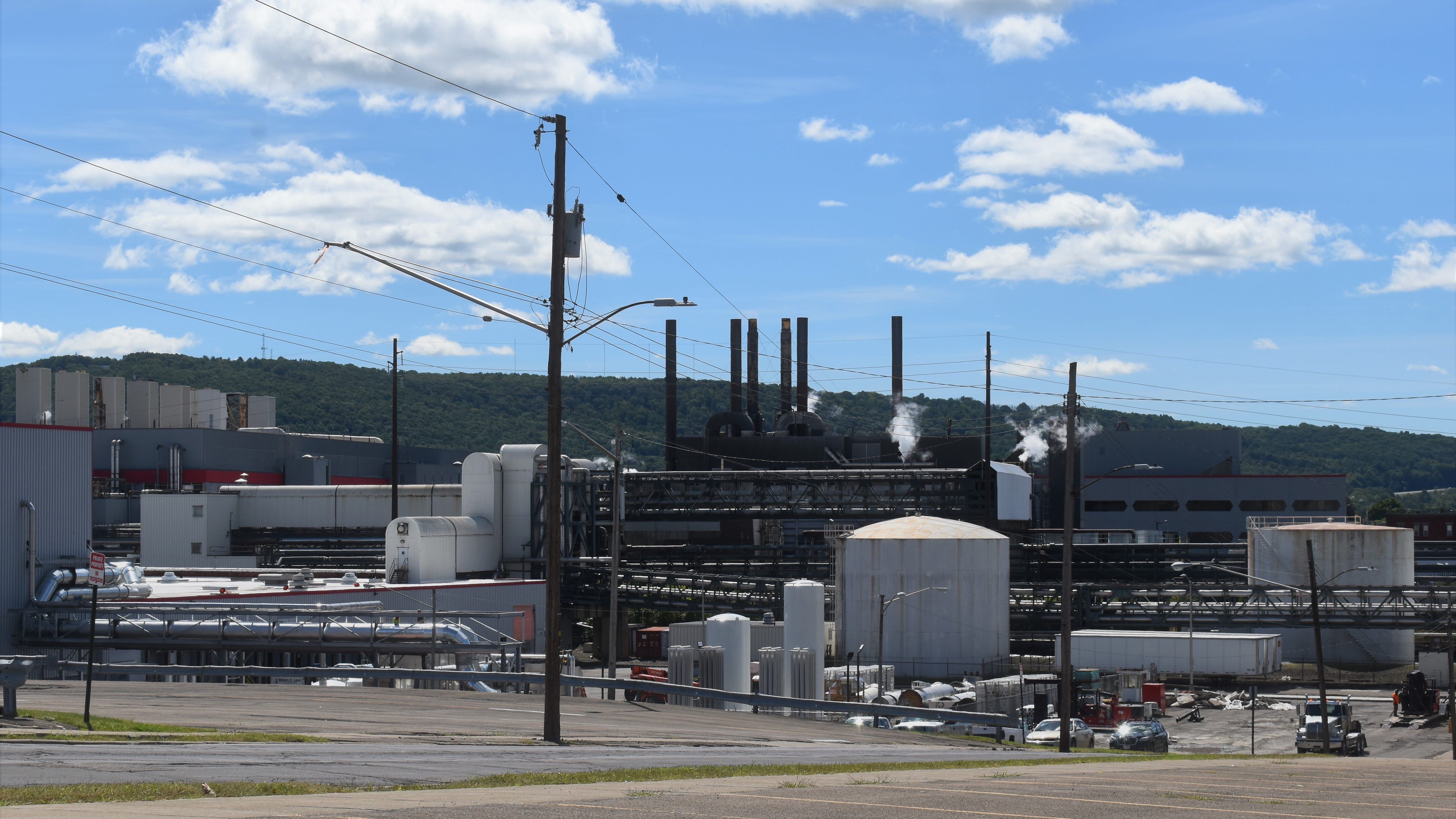 The view of the Huron Campus from the corner of Oak Hill and Watson Boulevard. Binghamton’s New Energy New York Project will create Battery-NY, a Battery Technology and Manufacturing Center hosted by Binghamton University on the Huron Campus.