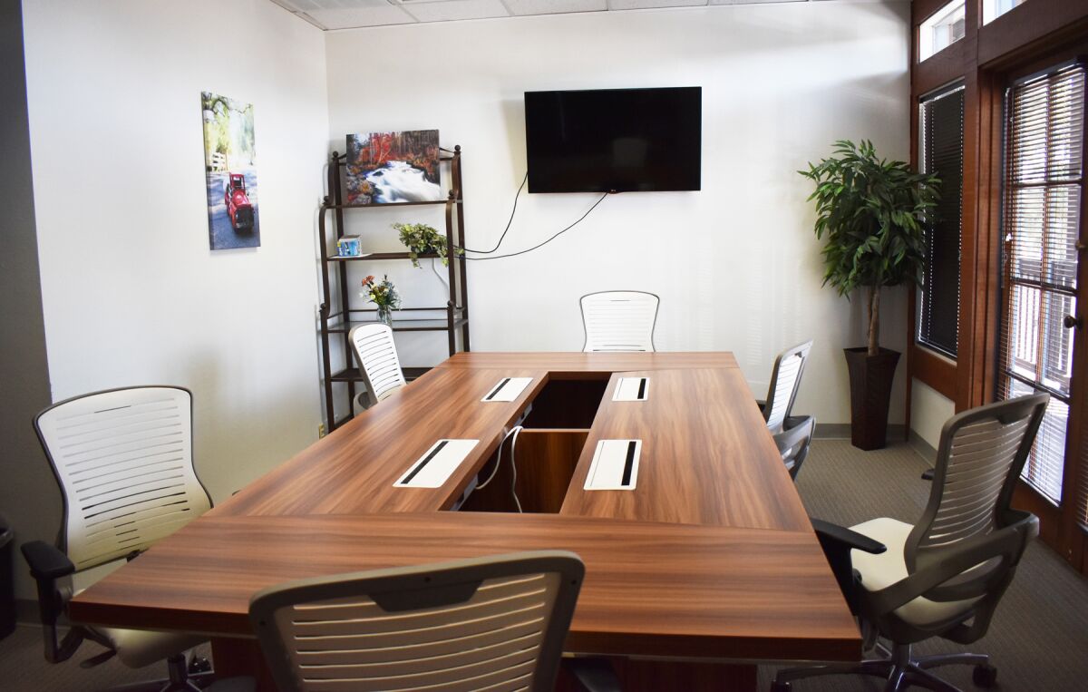 One of the conference rooms available for rent by the hour at Fandory Factory.
