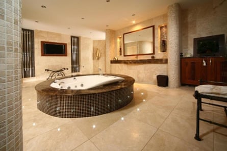 A Jacuzzi-style bath in a bathroom at Newfield House near Blyth.