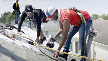 Actor Anthony Mackie helps repair roofs in his hometown of New Orleans as part of GAF Community Matters, an initiative working to help rebuild communities repeatedly hit by natural disasters and left vulnerable to future crises. GAF, a Standard Industries company and North America’s largest roofing and waterproofing manufacturer, is investing $25 million through 2025 in GAF Community Matters to help build more resilient communities across the country.