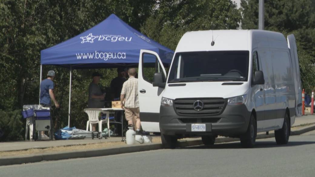 Click to play video: 'BCGEU stands down job action as talks continue'