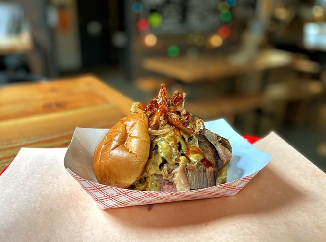 Lucius Q Fuego sandwich - Photo: facebook.com/luciusq