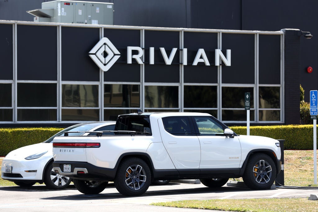 mercedes-rivian-factory