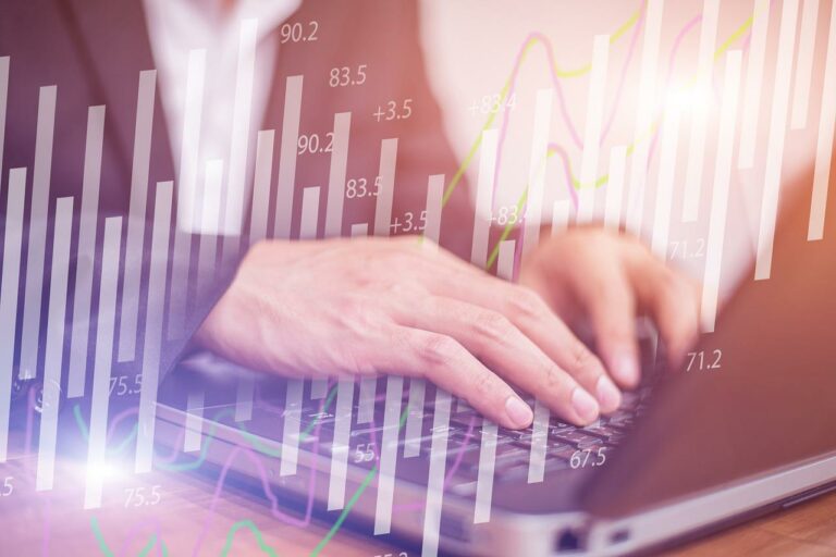 Five Ways Small Businesses Can Navigate A Tight Supply Chain This Holiday Season Five Ways Small Businesses Can Navigate A Tight Supply Chain This Holiday Season