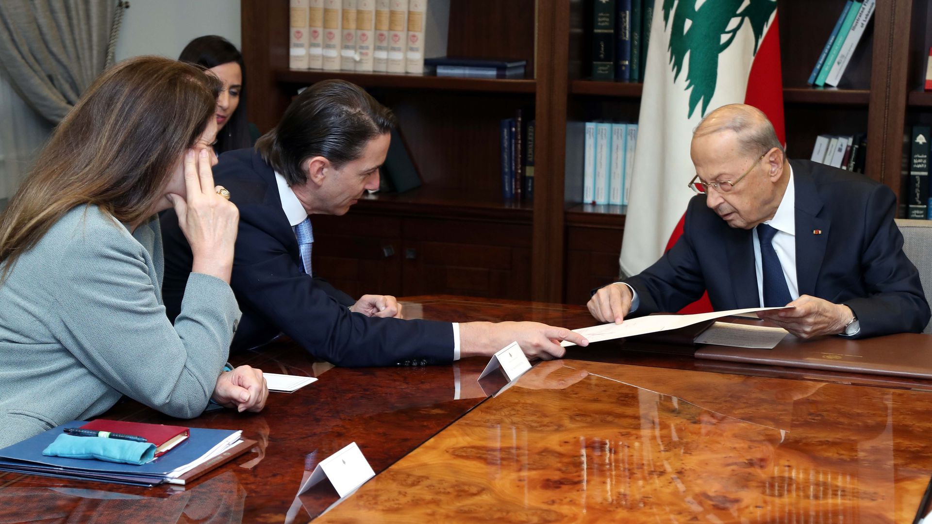  U.S. special energy envoy Amos Hochstein (L) and Lebanese President Michel Aoun during a  in Beirut on June 14.